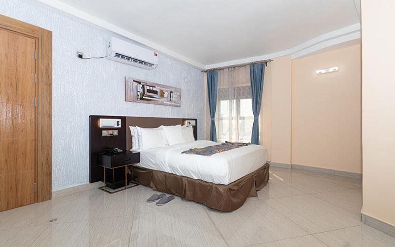 Hotel Le Figaro Douala Dış mekan fotoğraf