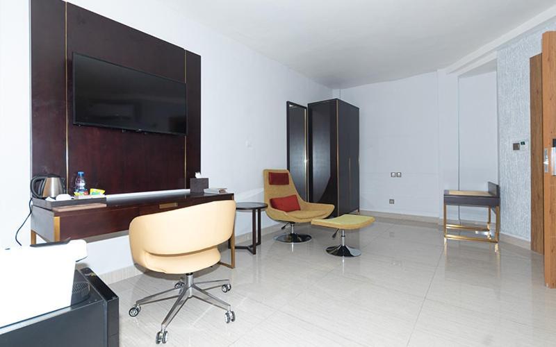 Hotel Le Figaro Douala Dış mekan fotoğraf