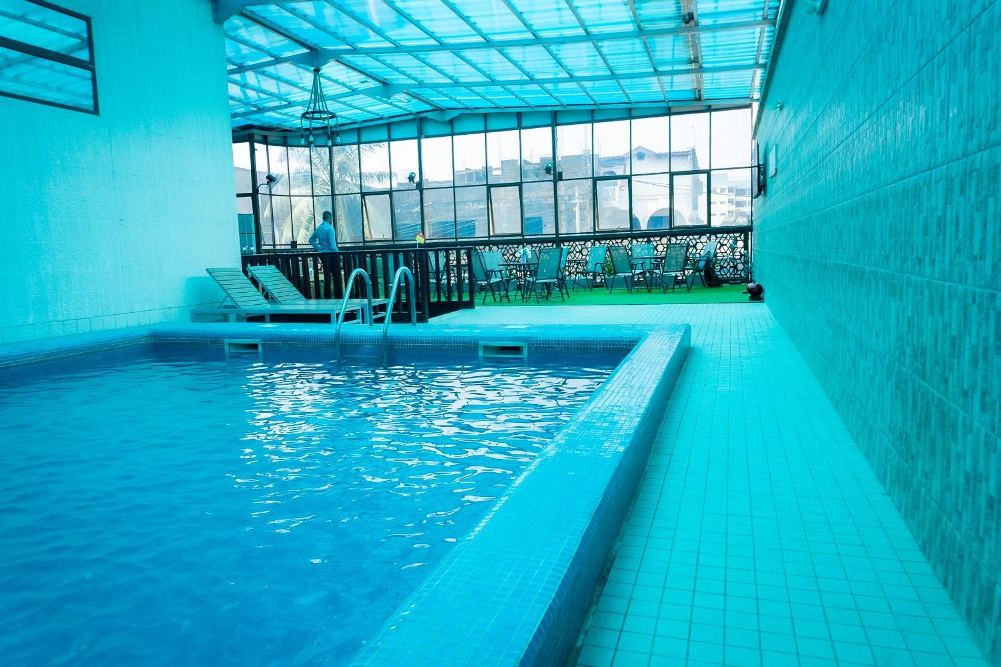 Hotel Le Figaro Douala Dış mekan fotoğraf