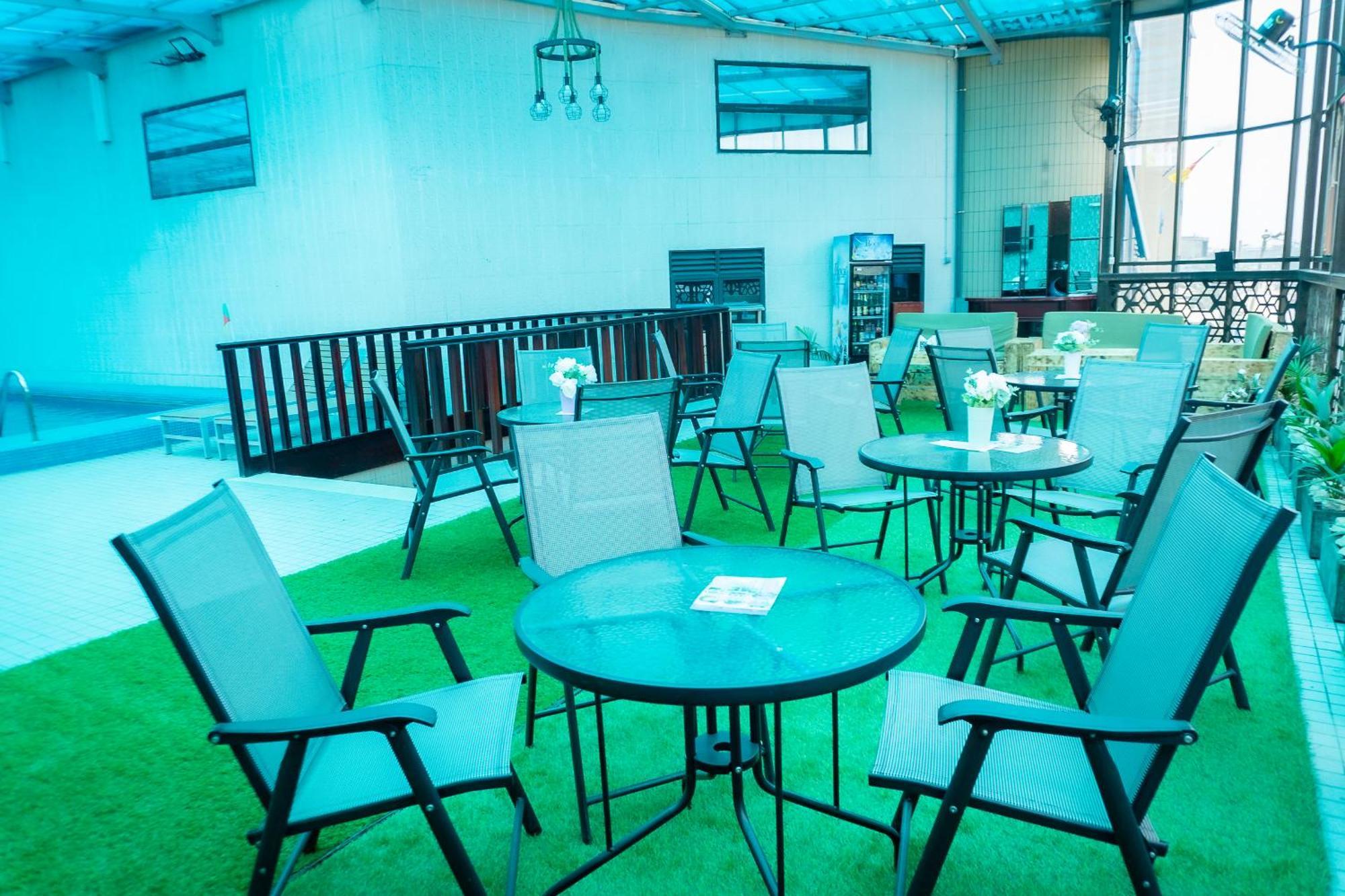 Hotel Le Figaro Douala Dış mekan fotoğraf